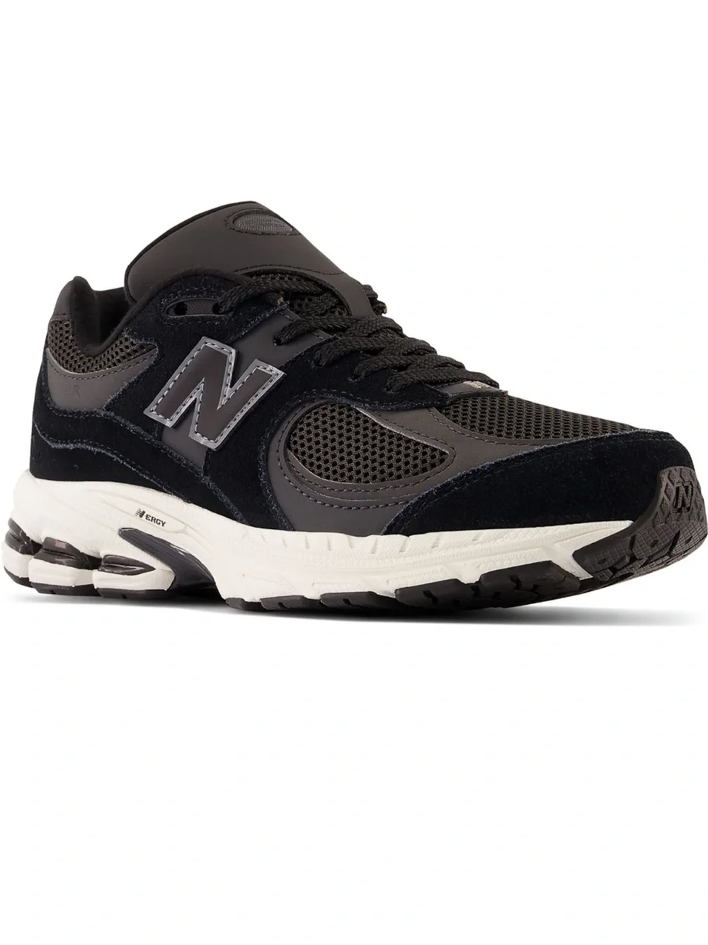 NIB New Balance Grade School 2002R Shoes